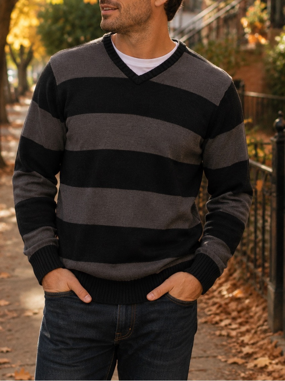 Denver Hayes Men’s Striped V Neck Sweater Size M Black Gray Knit